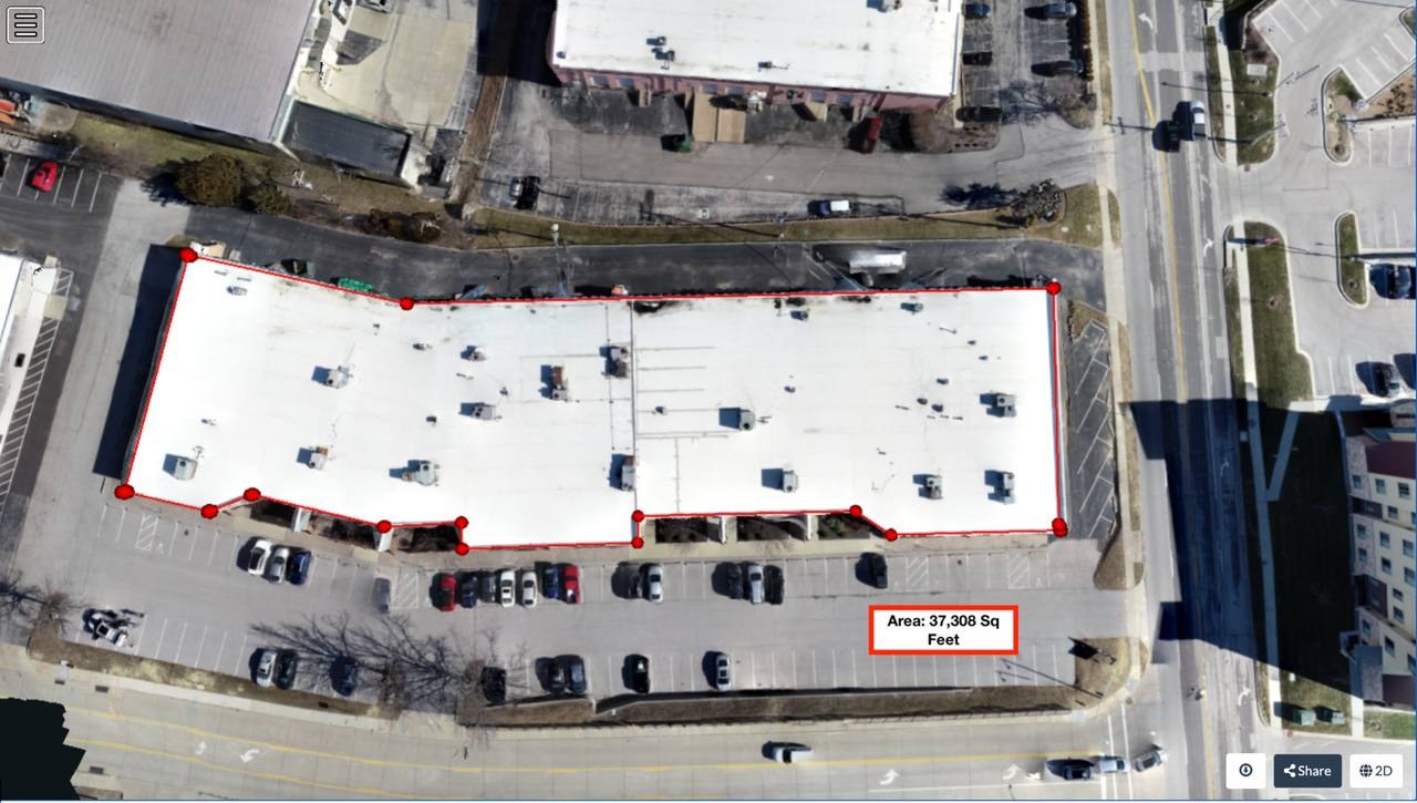Area measurement and roof detail